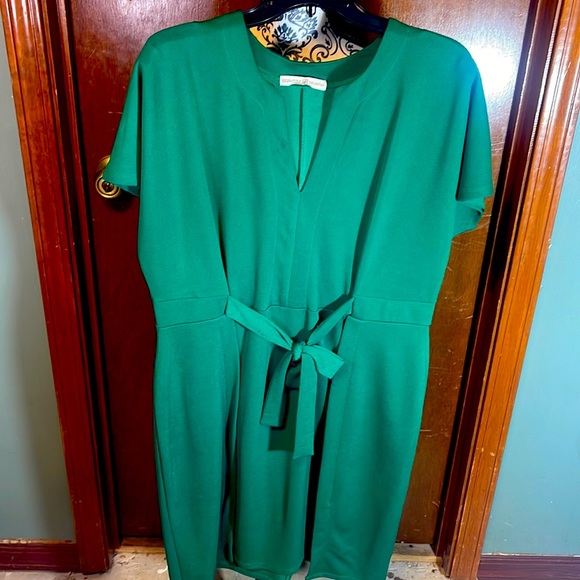 Women green dress - Picture 2 of 6